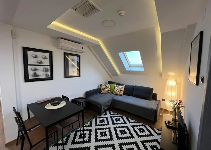 Main Square Apartment